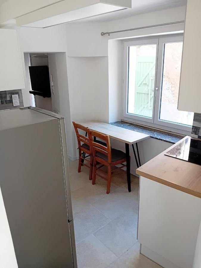 Location de vacances pour 2 personnes à Valensole - 2