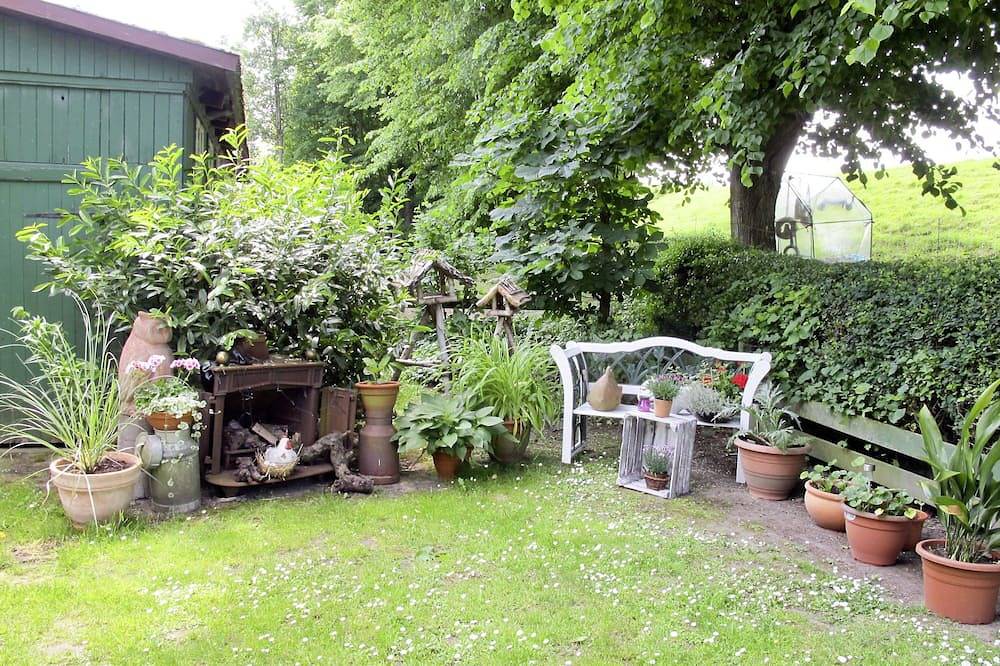 Ganze Wohnung, Von Dollen by Interhome in Oberndorf-Oste, Landkreis Cuxhaven
