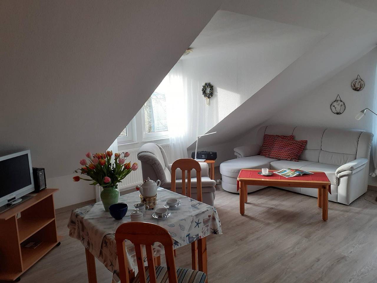 Ganze Ferienwohnung, Ferienwohnung in Pilsum mit Blick über die Landschaft in Pilsum, Krummhörn