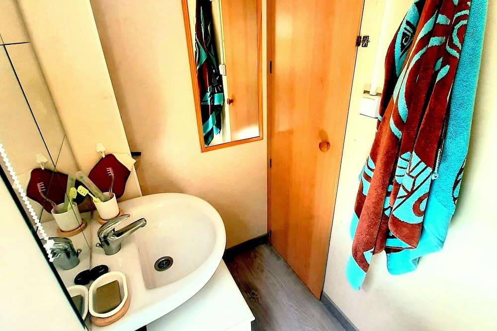 Mobile Home in the Var/Estérel in Saint-Paul-en-Forêt, Draguignan Region