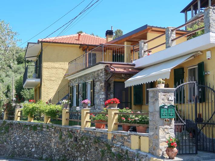 Gîte pour 6 personnes, avec jardin et terrasse à Villanova d'Albenga - 2