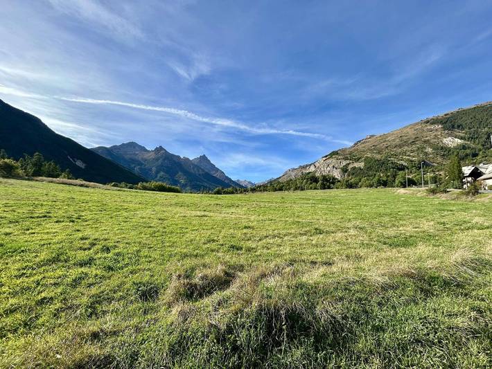 Studio pour 4 personnes, avec balcon dans Serre Chevalier