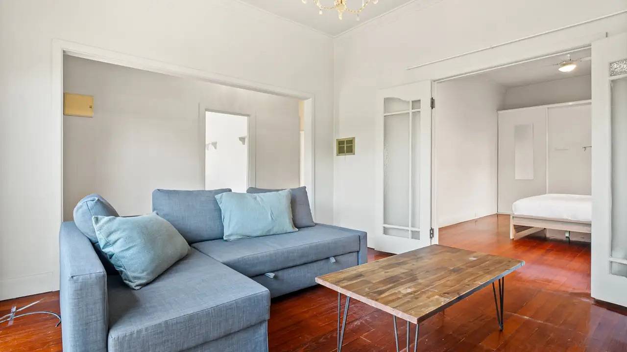 Entire holiday apartment, Ferienwohnung für 6 Personen (370 m²) in Pascoe Vale South in Melbourne, Victoria