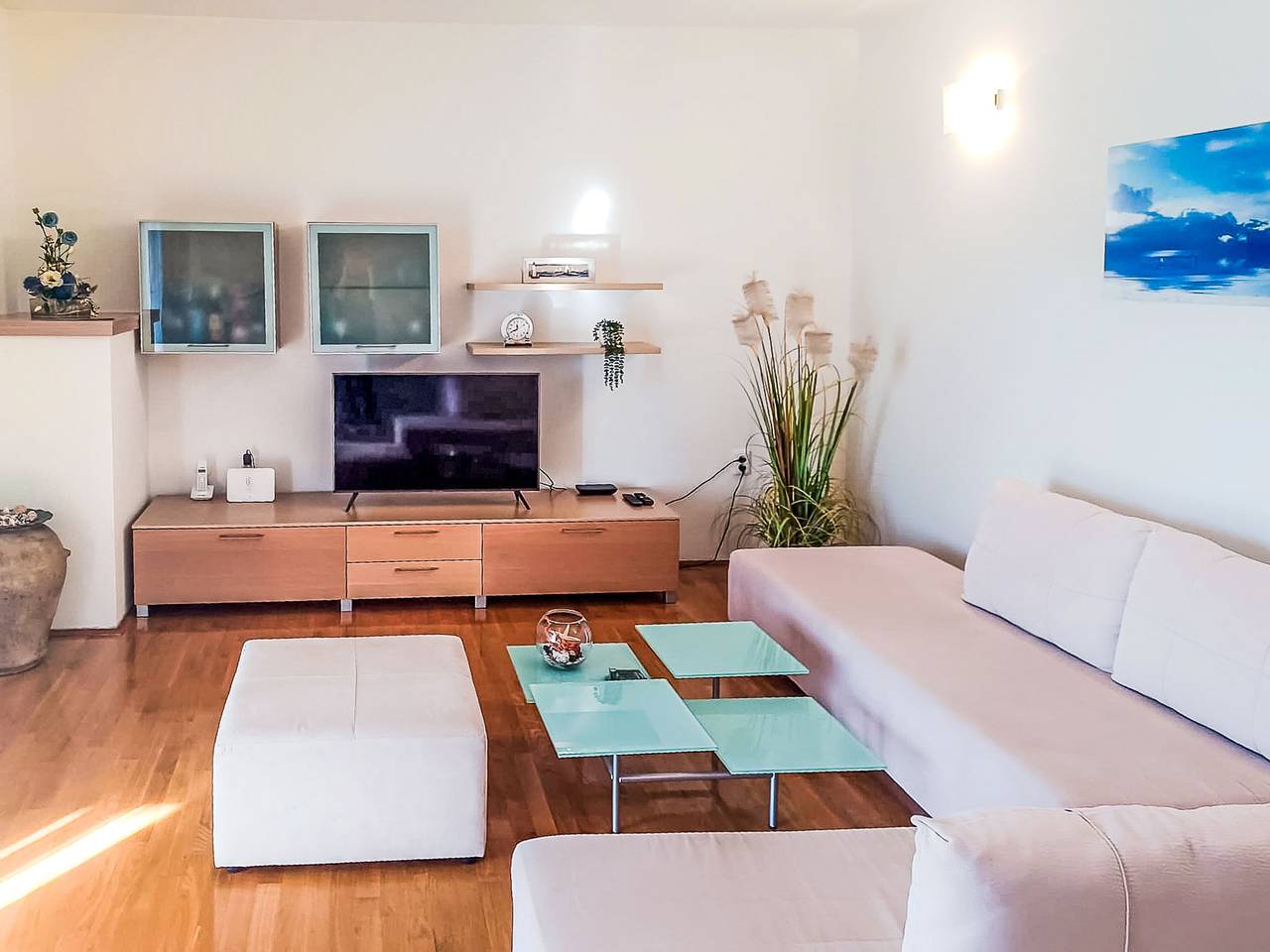 Ganze Wohnung, Elvira in Zadar (Kommun), Otok Ist