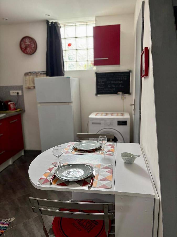 Location de vacances pour 5 personnes, avec jardin à Saint-Martin-d'Abbat - 2