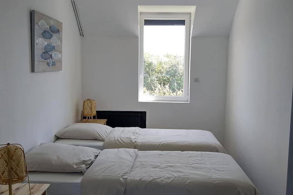 Chateau / Country House in Surville, La Haye (Manche)