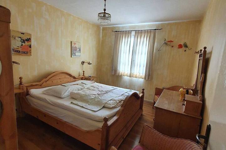 Gîte pour 6 personnes, avec Jardin à Lurs - 4