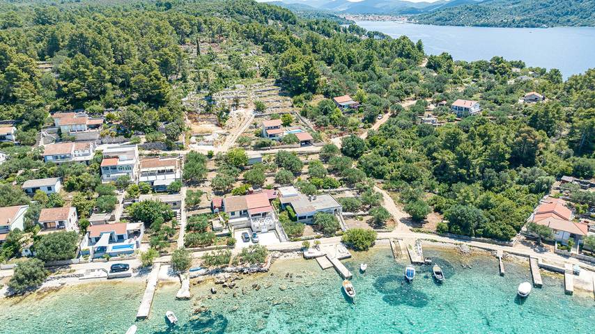 Dom dla 5 osób, z Balkon/ taras i Ogród w Vela Luka