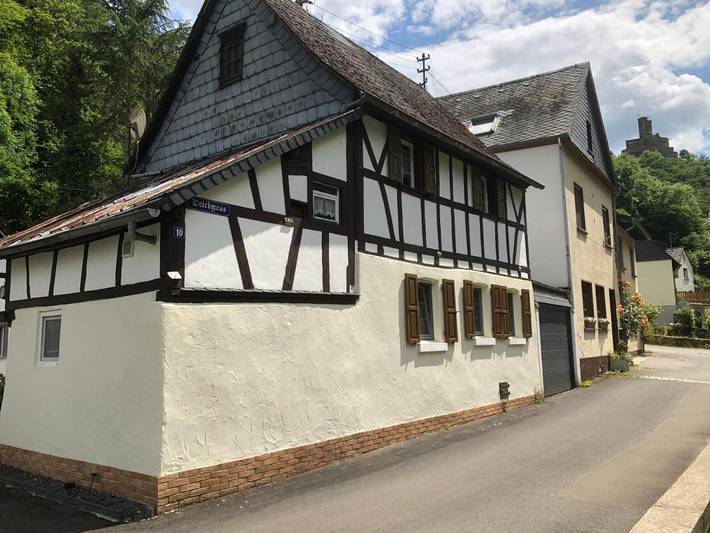 Ferienhaus für 4 Personen, mit Ausblick und Garten, mit Haustier