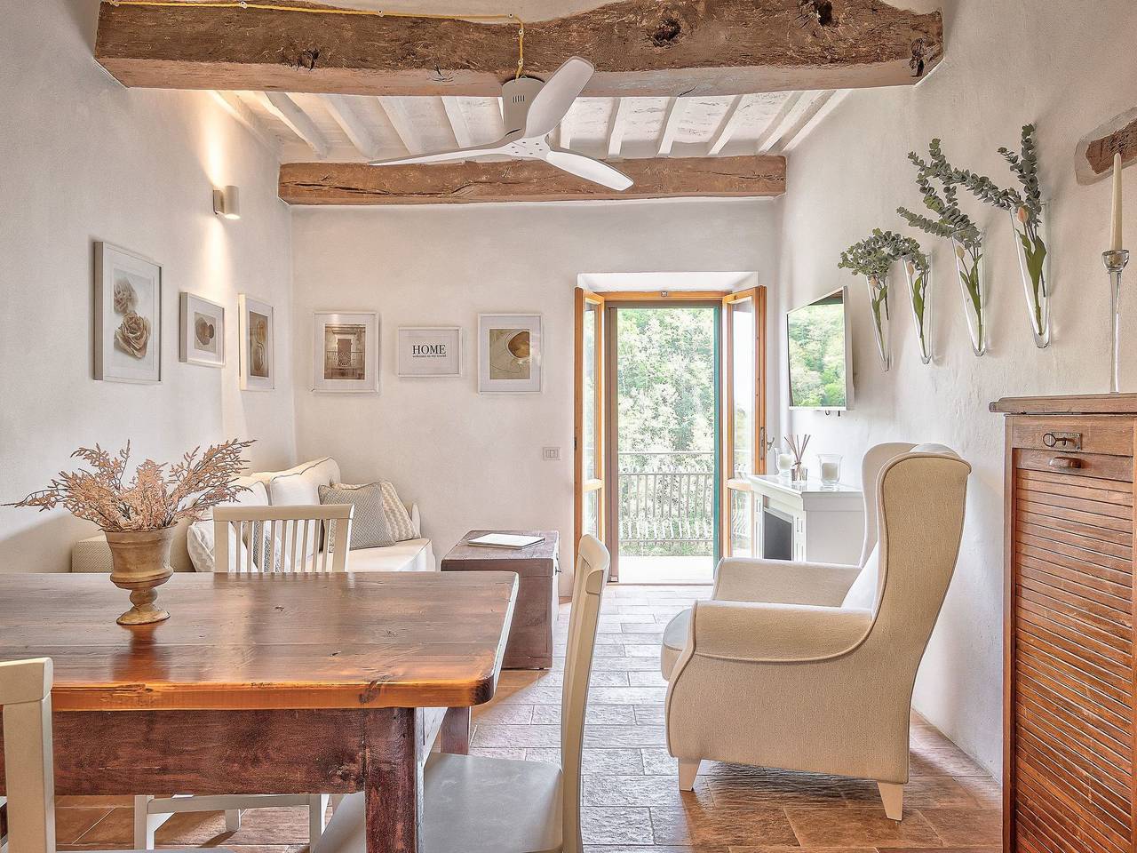 Ganze Wohnung, Charmante toskanische Wohnung mit Balkon und Blick. in Sinalunga, Siena Provinz