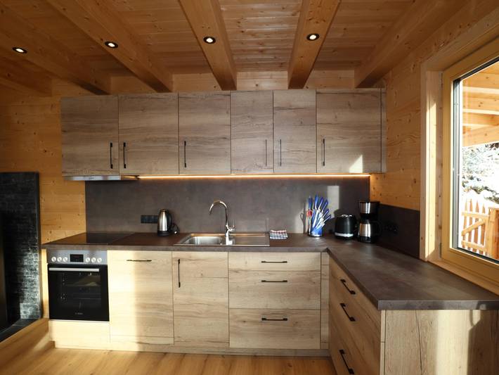 Chalet auf 1700m mit Panorama Ausblick in Tuxer Alpen, Hippach