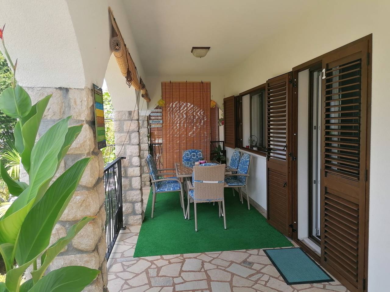 Appartamento vacanze a Njivice a partire da 117€ a notte