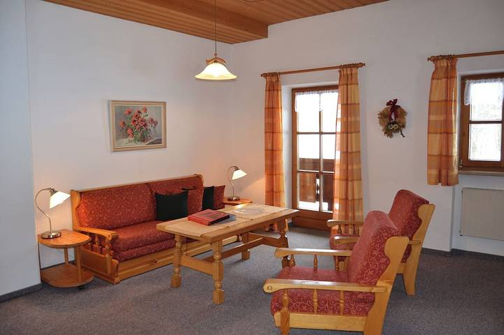 Bauernhof für 5 Personen, mit Balkon und Sauna sowie Garten in Bischofswiesen