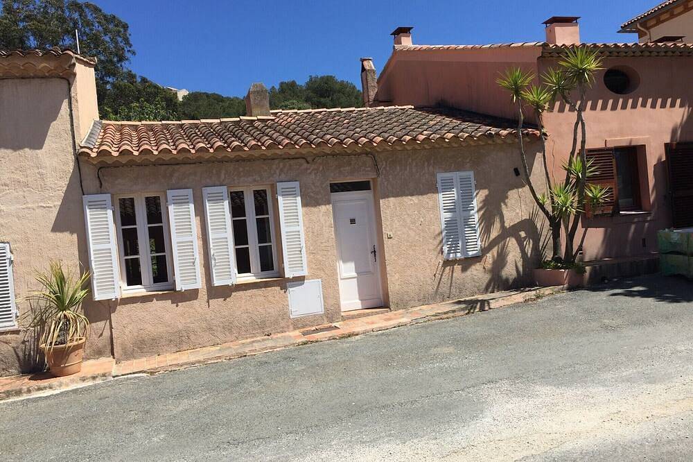 Das Haus: eine Oase der Ruhe und Gelassenheit im Herzen von Porquerolles in Hyeres, Porquerolles