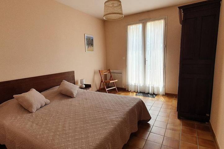 Location de vacances pour 8 personnes, avec Terrasse à La Tour-d'Aigues - 3