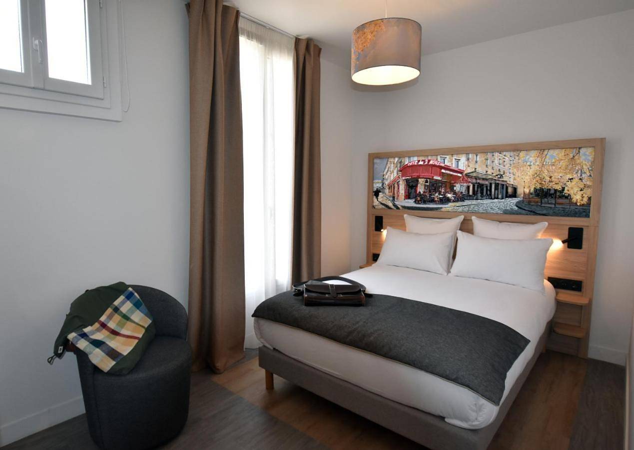 Comfort Triple Room in Boulogne-Billancourt, Hauts-de-Seine