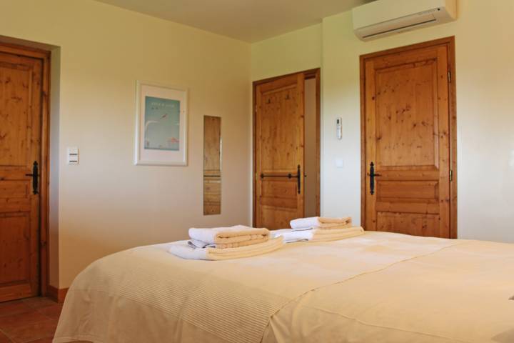 Gîte pour 6 personnes, avec Piscine à Pillac - 2