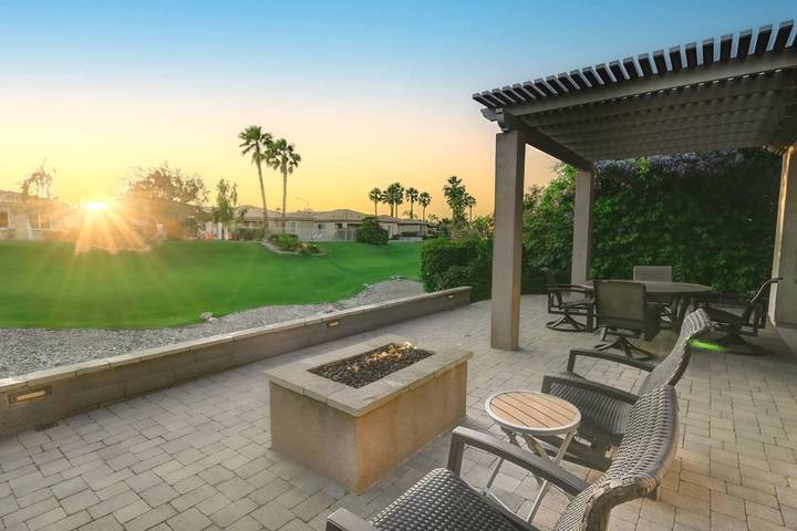 Vacation rental for 8 people, with terrace and pool in Indio (CA)