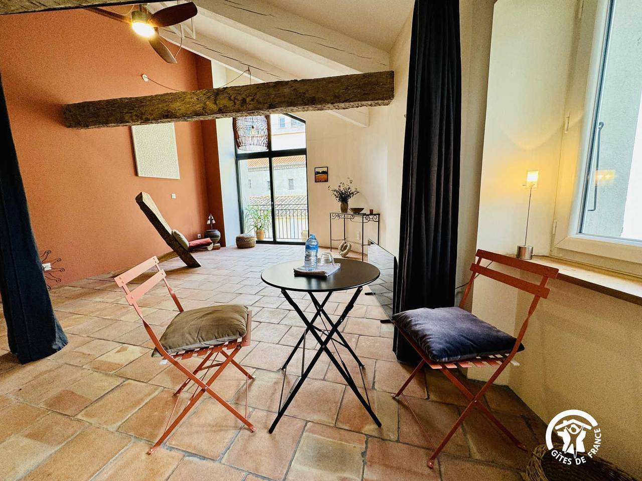 Ostal de la Placette in Padern, Côte méditerranéenne (France)