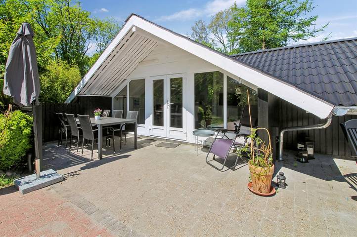 Ferienhaus für 11 Personen, mit Terrasse und Pool in Arrild - 4