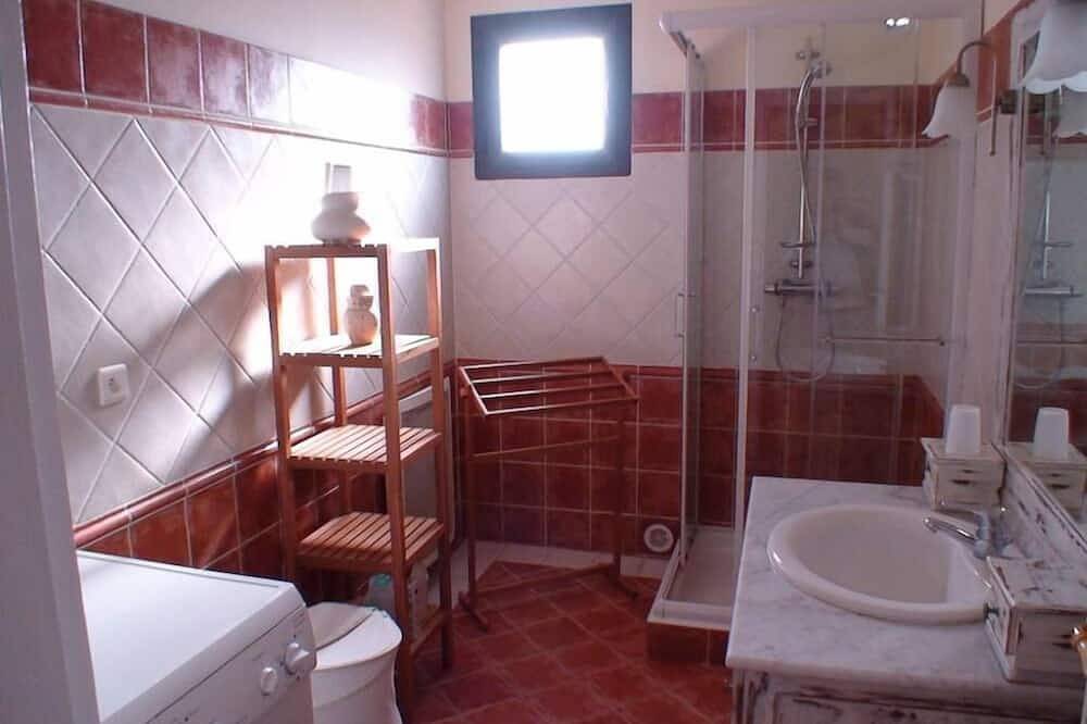Country holiday home - Ille  Sur  Tet in Ille-sur-Têt, Prades region