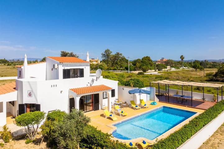 Location de vacances pour 6 personnes, avec jardin et terrasse à Armação de Pera - 3