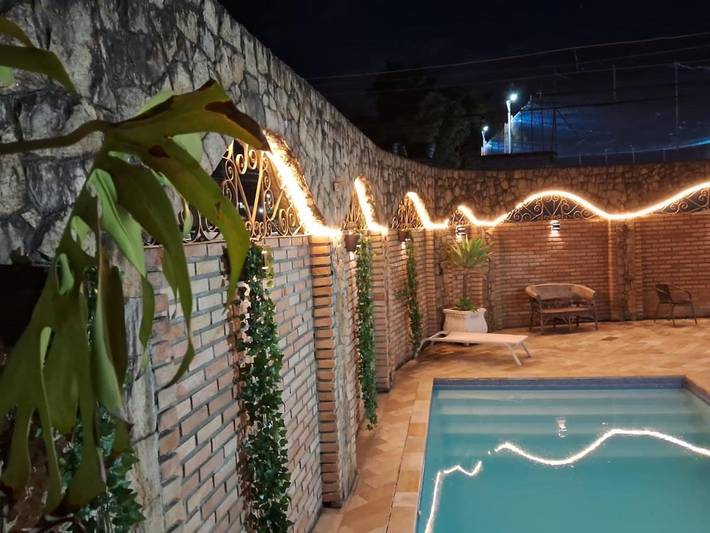 Apartamentos para temporada para 31 pessoas, com piscina e balcão, adaptado a crianças - 1