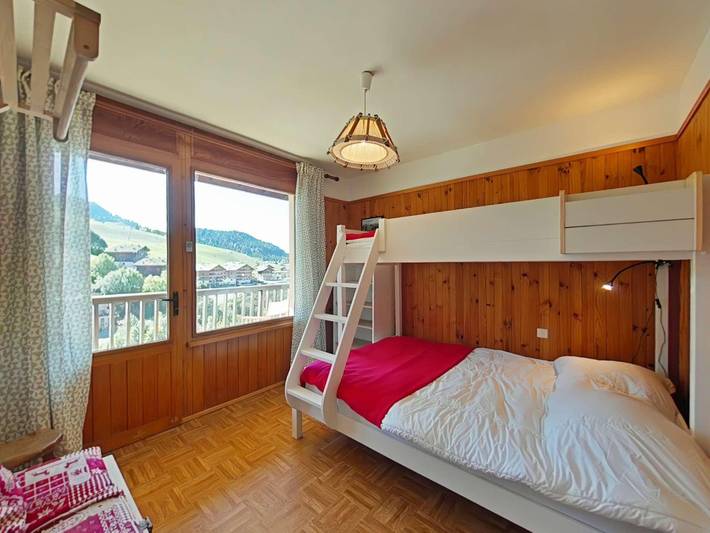 Holiday apartment for 5 people, with garden and balcony - 1