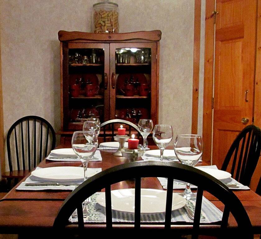 Ganze Wohnung, Eigentumswohnung mit an der Spitze der Schneeschuh - West Virginia - 8 Personen in Snowshoe, Greenbrier River