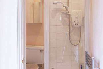 Holiday Home for 6 People in Lymington, New Forest National Park, Photo 4