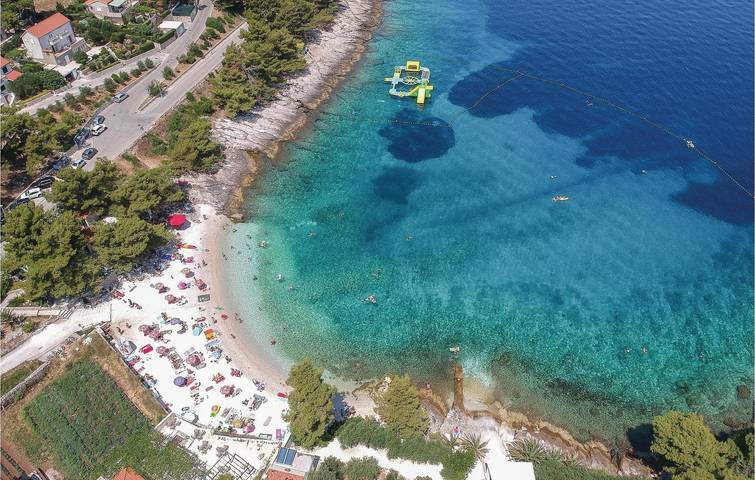 Ferienhaus für 20 Personen, mit Terrasse auf Brac - 2