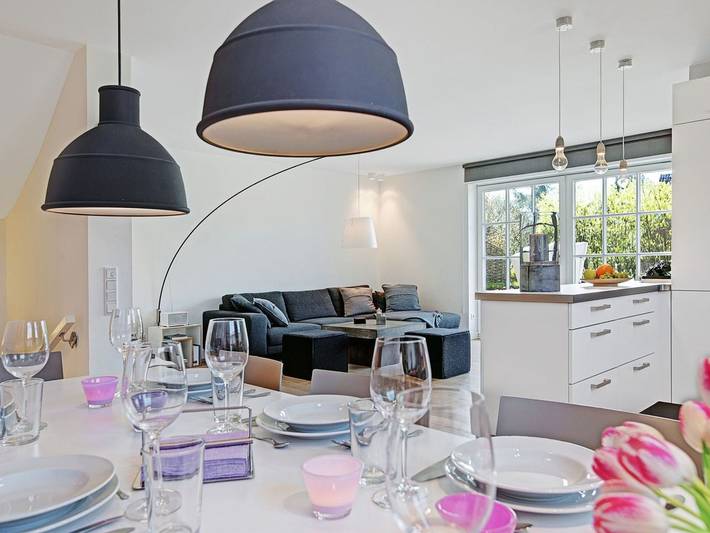 Ganze Ferienwohnung, Sölring Lek - Modern, groß, hell – drei Worte, die dieses Domizil perfekt beschreiben. in Nordfriesische Inseln (Schleswig-Holstein) (Schleswig-Holstein), Wenningstedt