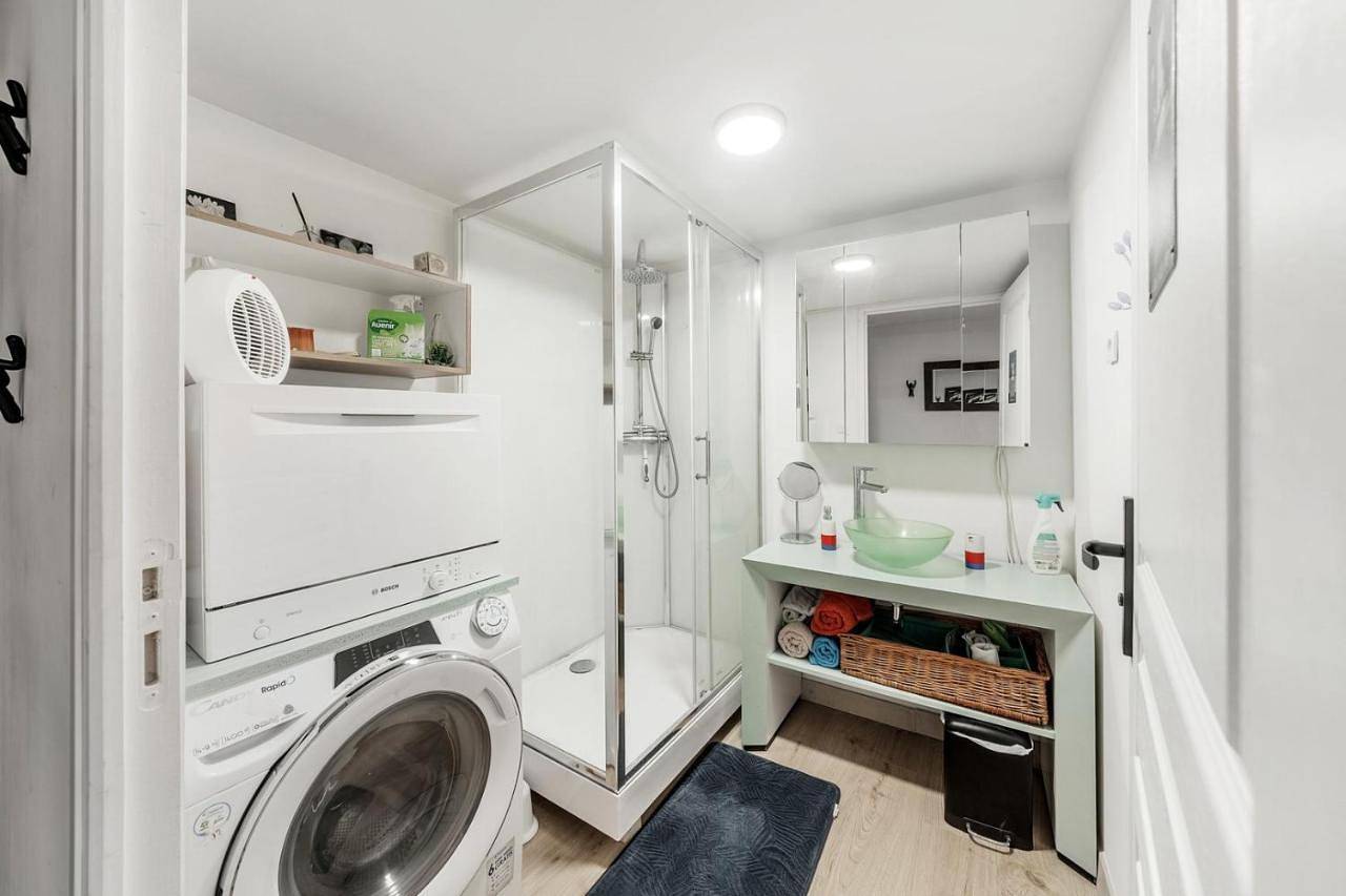 Appartement entier, Apartment in Redon, Région de Redon