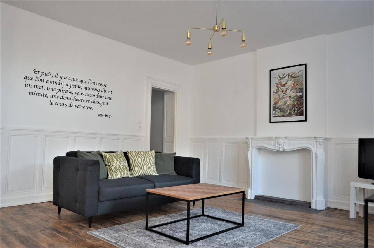 Appartement entier, Two-Bedroom Apartment in Villers-Semeuse, Ardennes
