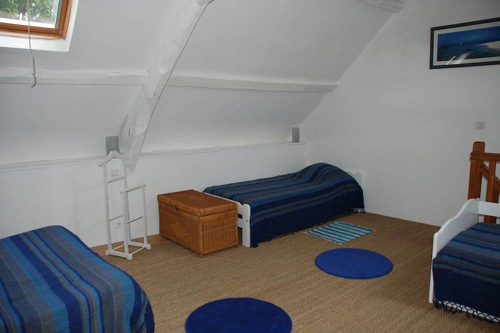 Gite (maison) à Pleurtuit  de 5 À 6 personnes région Saint-Malo in Pleurtuit, Région de Saint-Malo