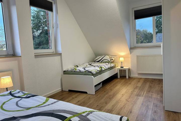 Ganze Wohnung, 140qm Pentouse-Wohnung für bis zu 6 Personen mit Dachterrasse im Stadtzentrum in Lingen (Ems), Landkreis Emsland