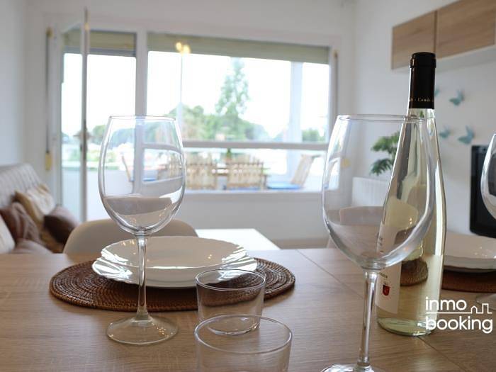 Apartamento para 6 personas, con terraza y vistas al mar en Vilafortuny