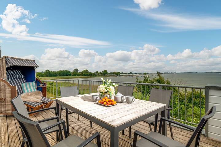 Ferienwohnung für 4 Personen, mit Terrasse und Sauna sowie Ausblick, mit Haustier in Kappeln