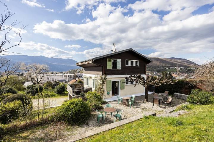 Maison pour 6 personnes, avec Balcon ainsi que Jardin et Vue sur le lac à Aix-les-Bains