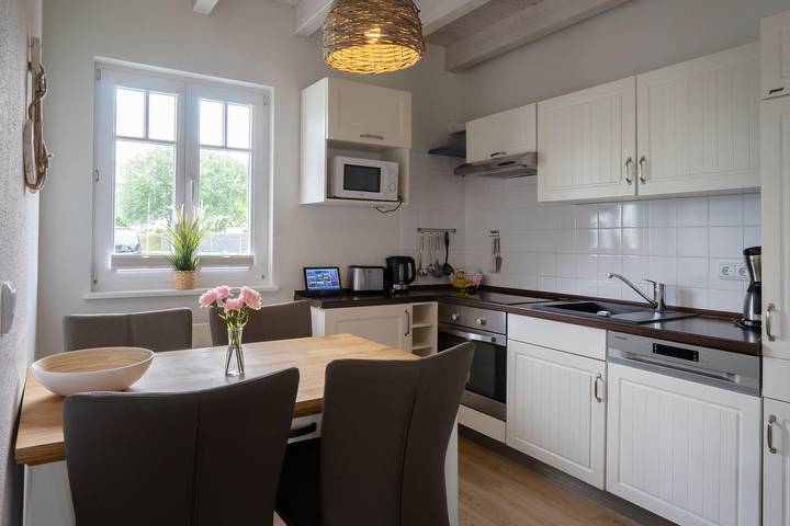 Ferienhaus für 6 Personen, mit Terrasse in Nienhagen - 3