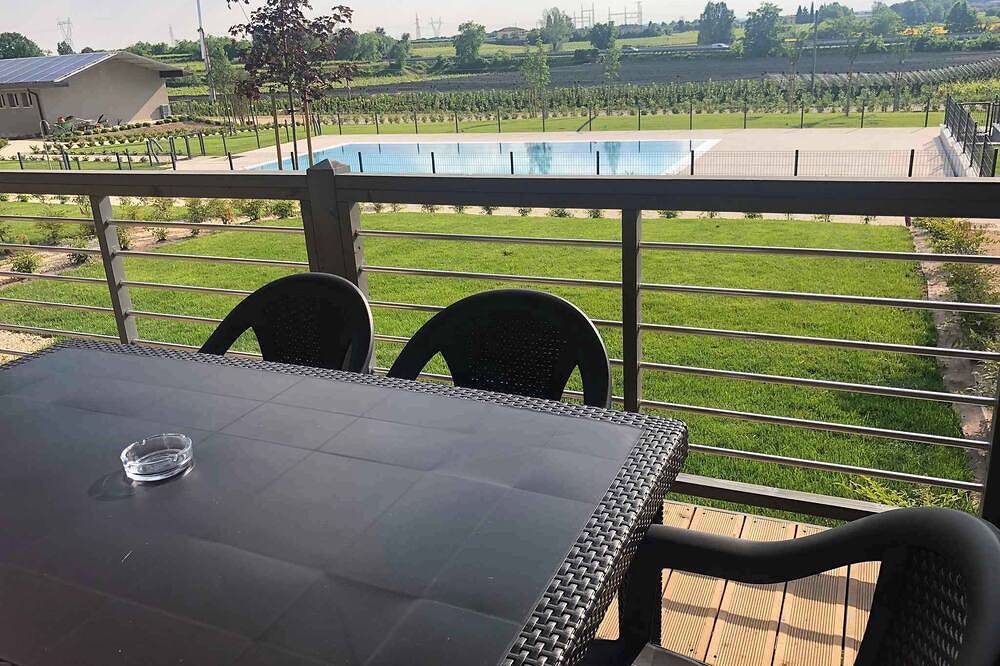 Mobilehome mit Terrasse und Garten in Lazise, Gardasee-Berge