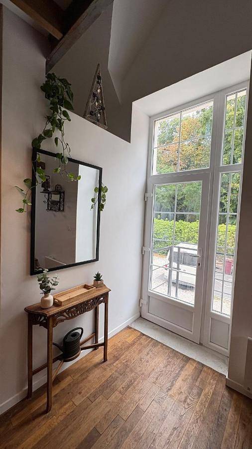 Appartement entier, Maison de caractère à 5 min de Disneyland Paris in Lesches, Seine-et-Marne