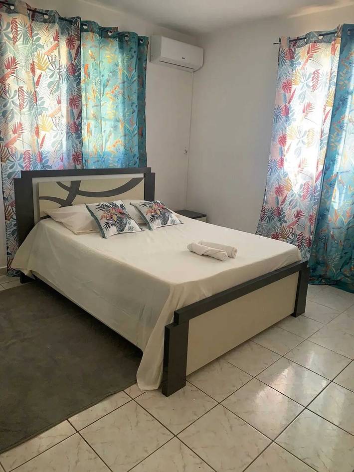 Gîte pour 4 personnes, avec terrasse à Anse-Bertrand - 4