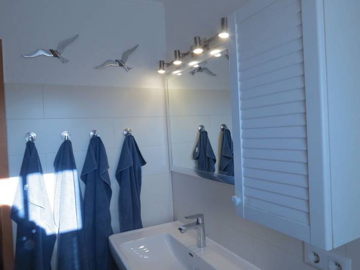 Ganze Wohnung, Strandnahes, modernes Dreiraum-Appartement / Maissonette in Badestrand Büsumer Deichhausen, Büsumer Deichhausen