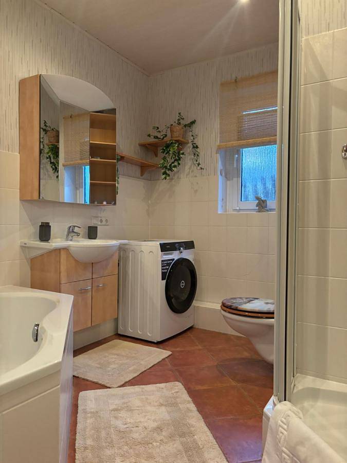 Ganze Wohnung, Casa Verde Dresden in Prohlis, Dresden