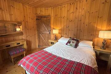 Log Cabin for 6 People in Loch Awe, Scotland, Photo 3