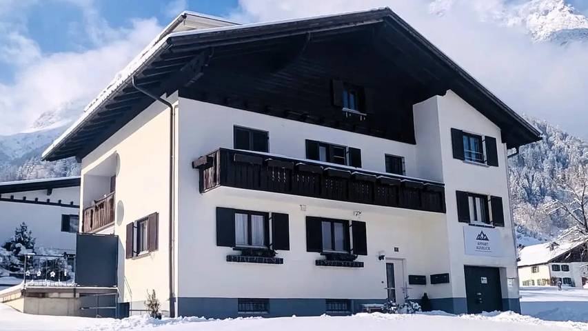 Ferienwohnung für 6 Personen, mit Garten in Vandans