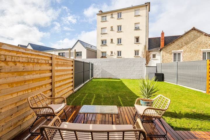Location de vacances pour 10 personnes, avec terrasse et jardin à Rennes - 4