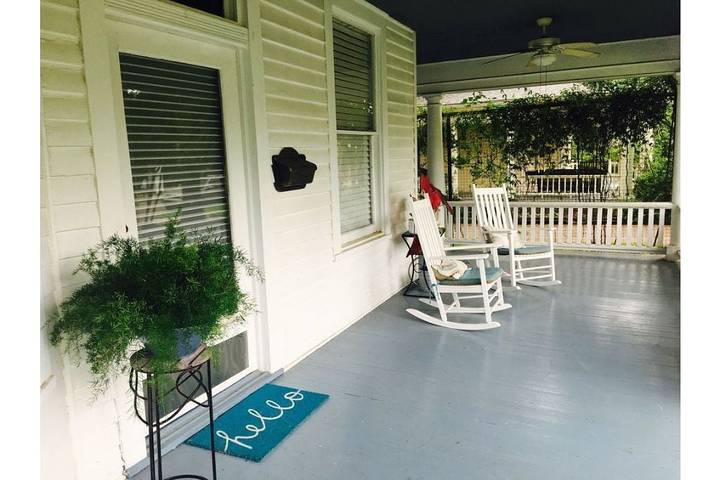 Vacation rental for 8 people, with yard and terrace as well as hot tub in Jackson