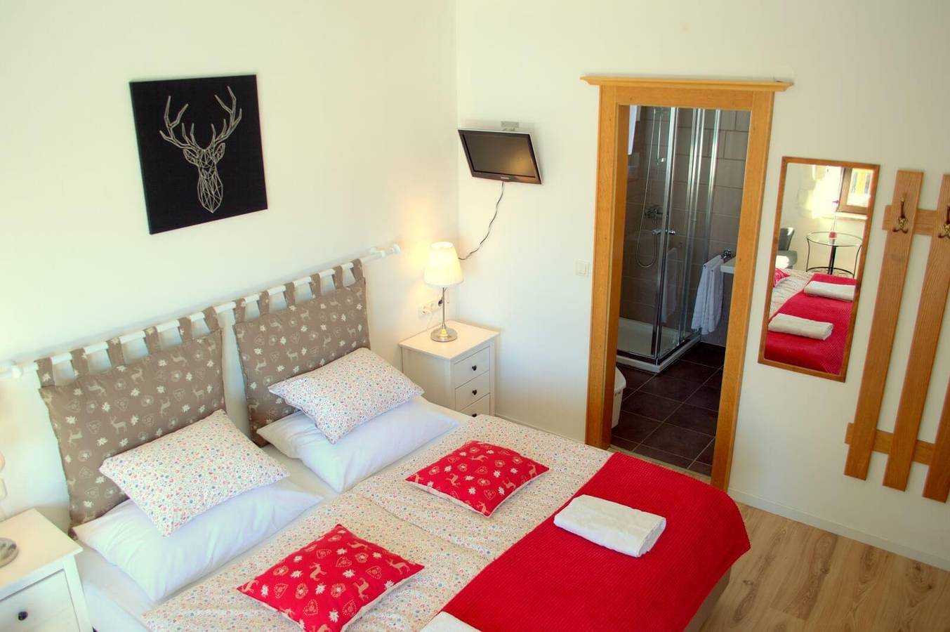 Doppelzimmer mit Balkon oder Dachterrasse in Radstadt, Ski Amadé